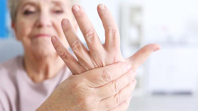 Related symptoms can say a lot about the causes of joint pain